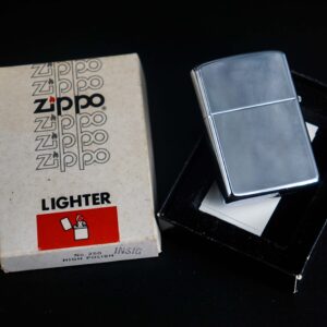 Zippo Xưa 1981 - U.S. Army - Fort Lewis Washington 3