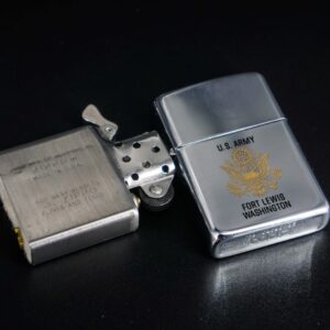 Zippo Xưa 1981 - U.S. Army - Fort Lewis Washington 9