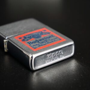 Zippo Xưa 1982 – Budweiser - Cũ 5