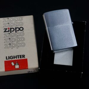 Zippo Xưa 1982 – Lucky Strike 