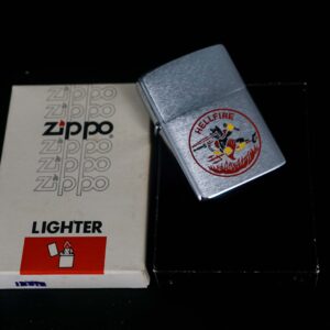Zippo Xưa 1981 – HELLFIRE Rockwell International Missile 27 Zippo Xưa 1981 – HELLFIRE Rockwell International Missile 2