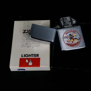 Zippo Xưa 1981 – HELLFIRE Rockwell International Missile 26 Zippo Xưa 1981 – HELLFIRE Rockwell International Missile 3