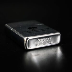 Zippo Xưa 1981 – HELLFIRE Rockwell International Missile 24 Zippo Xưa 1981 – HELLFIRE Rockwell International Missile 5