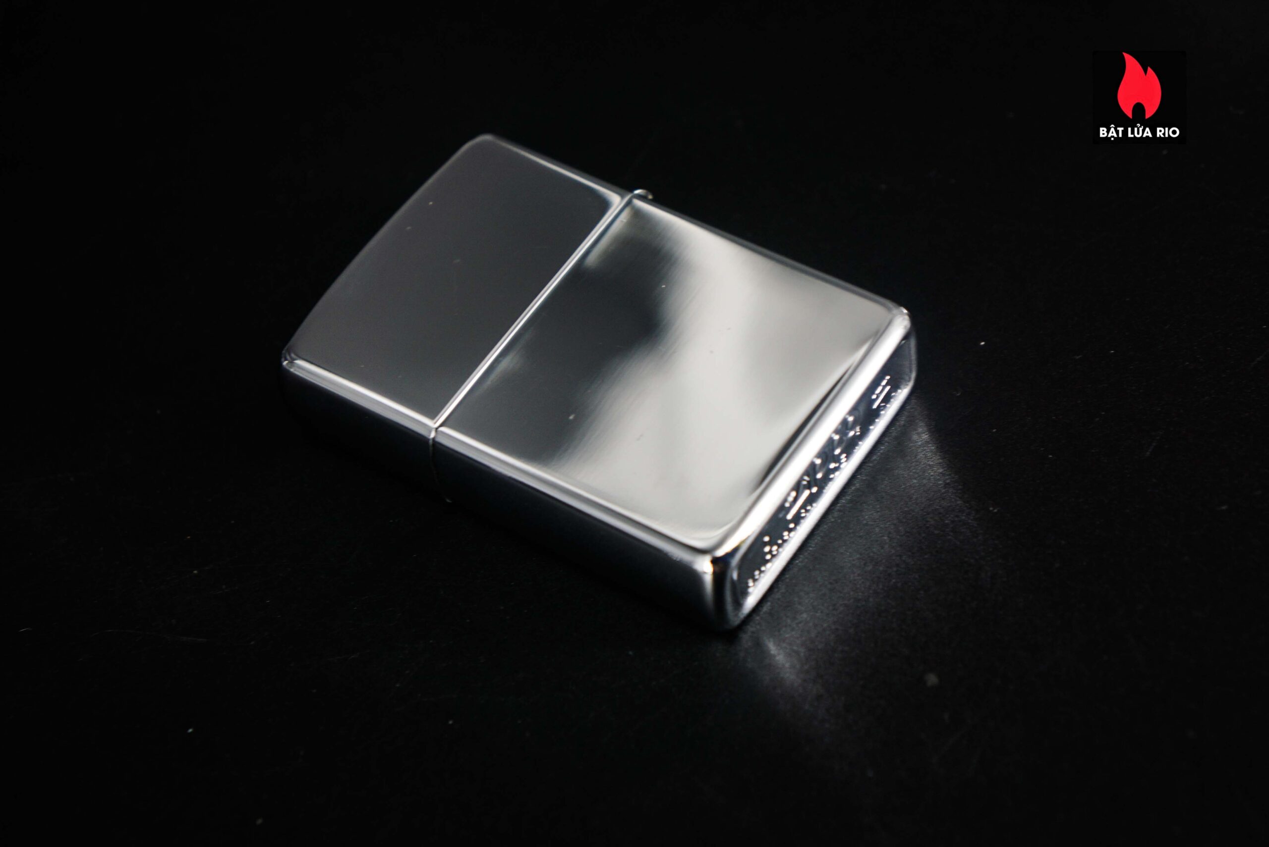 Zippo La Mã 1995 – VE Day 50th Anniversary – Winston Churchill 12