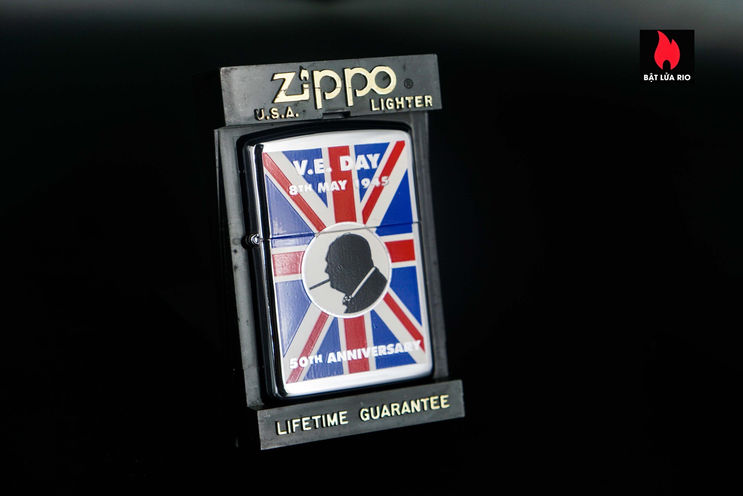 Zippo La Mã 1995 – VE Day 50th Anniversary – Winston Churchill 2