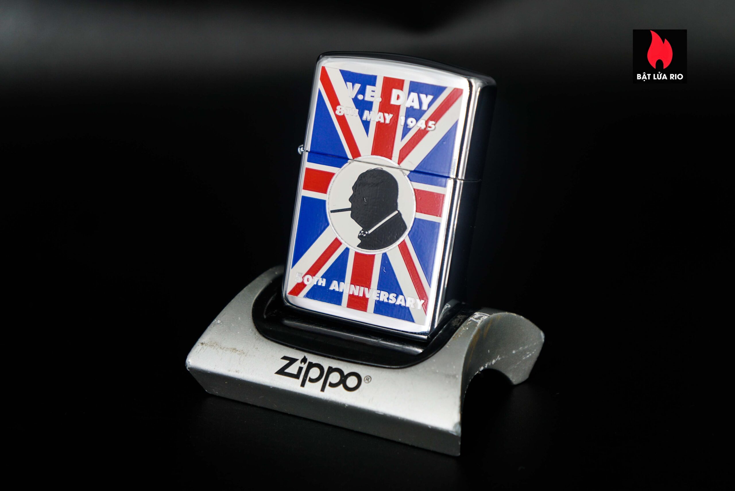 Zippo La Mã 1995 – VE Day 50th Anniversary – Winston Churchill 5