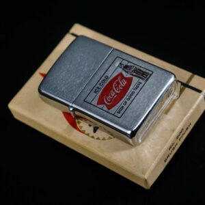 Zippo Xưa 1975 – Ice Cold Coca-Cola Sign Of Good Taste 1975 5