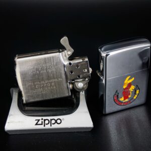 Zippo Xưa 1975 – USS Saratoga (CV-60) "Fighting Cock" 13 Zippo Xưa 1975 – USS Saratoga (CV-60) "Fighting Cock" 14