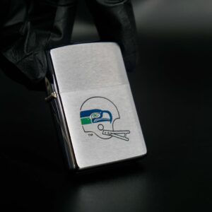 Zippo Xưa 1976 – Seattle Seahawks – Cũ 4