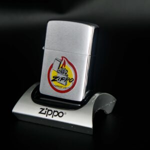Zippo Xưa 1981 – Winproof Lighter Zippo Logo 11