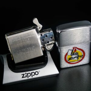 Zippo Xưa 1981 – Winproof Lighter Zippo Logo 13