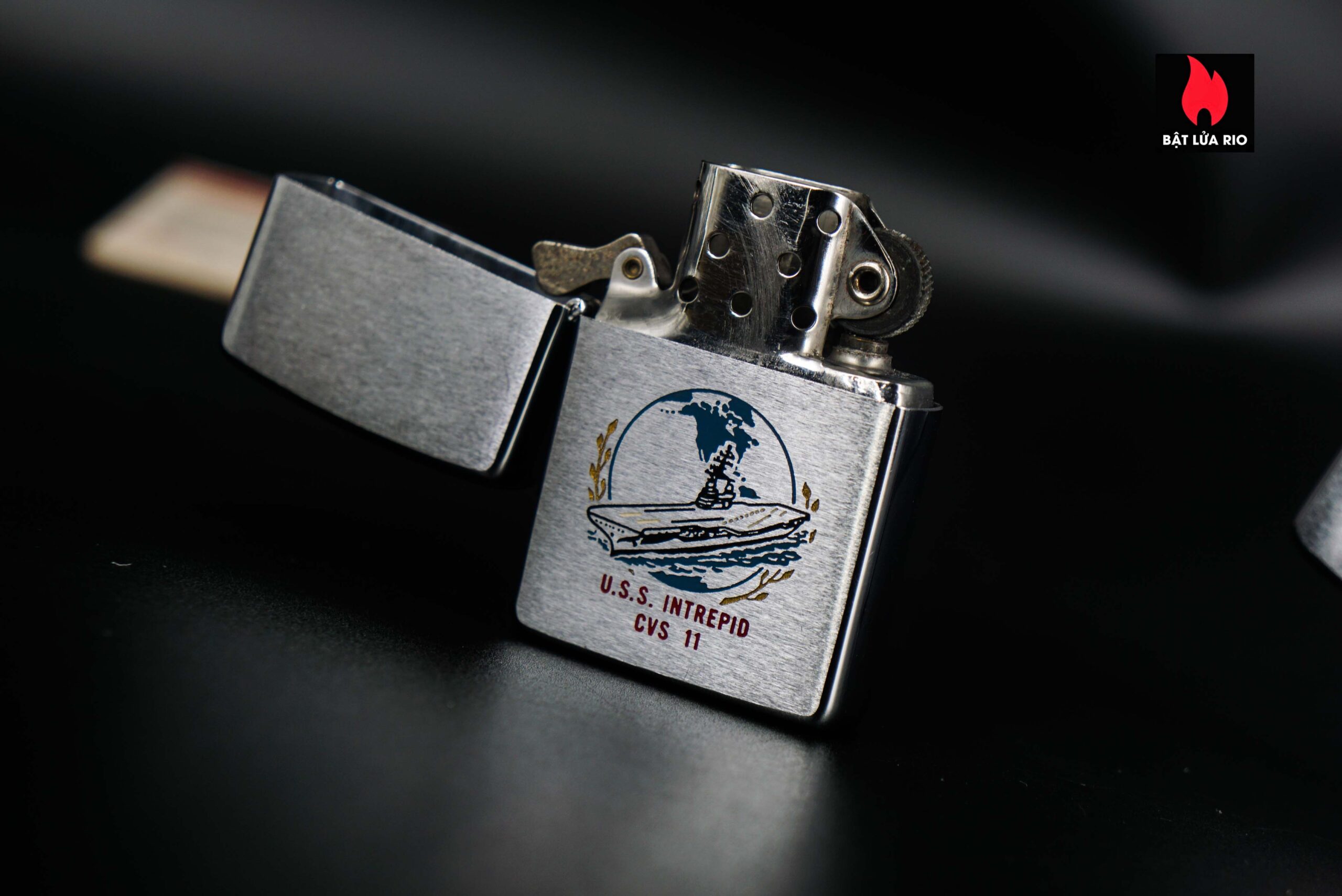 Zippo Xưa 1964 – USS Intrepid CV-11 – Cũ 14