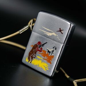Zippo Xưa 1967 – LossProof – Hunter & Dog – Sport Serries – Cũ Xước 4