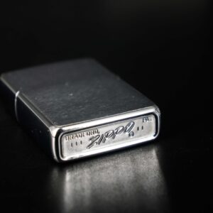 Zippo Xưa 1969 – Reddy Kilowatt – Cũ Xước 5