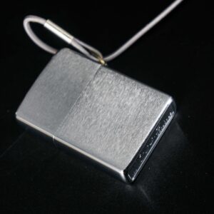 Zippo Xưa 1973 – LossProof – Evinrude Bass Buster 15