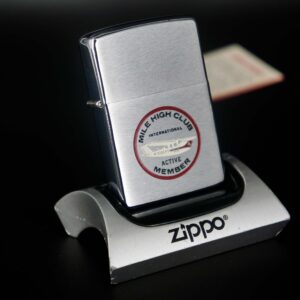 Zippo Xưa 1976 – Mile High Club