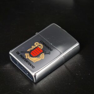 Zippo Xưa 1977 – French Navy Force Commando de Penfentenyo – Cũ Xước 2