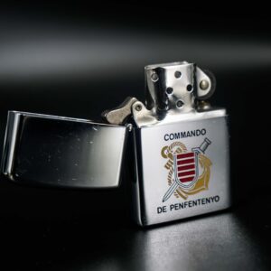 Zippo Xưa 1977 – French Navy Force Commando de Penfentenyo – Cũ Xước 7