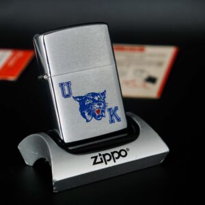 Zippo Xưa 1978 – Kentucky Wildcats