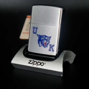 Zippo Xưa 1978 – Kentucky Wildcats 9