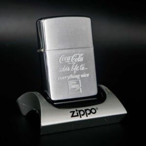 Zippo Xưa 1981 – Coca-Cola Adds Life to... Everything Nice – Cũ Xước