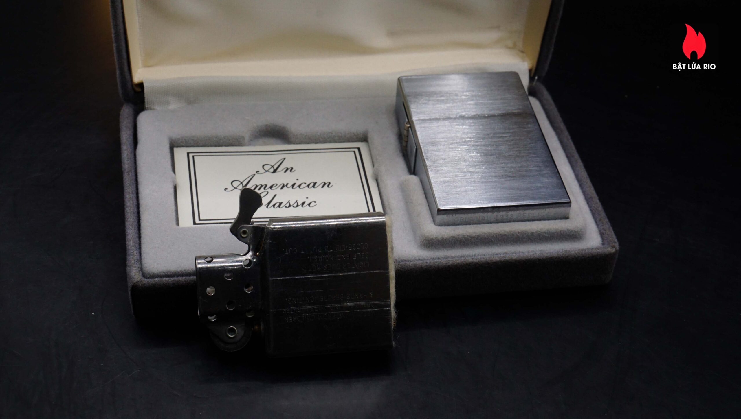 Zippo 1989 – Original 1932 Replica – Pat Pending 40 Zippo 1989 – Original 1932 Replica – Pat Pending 11