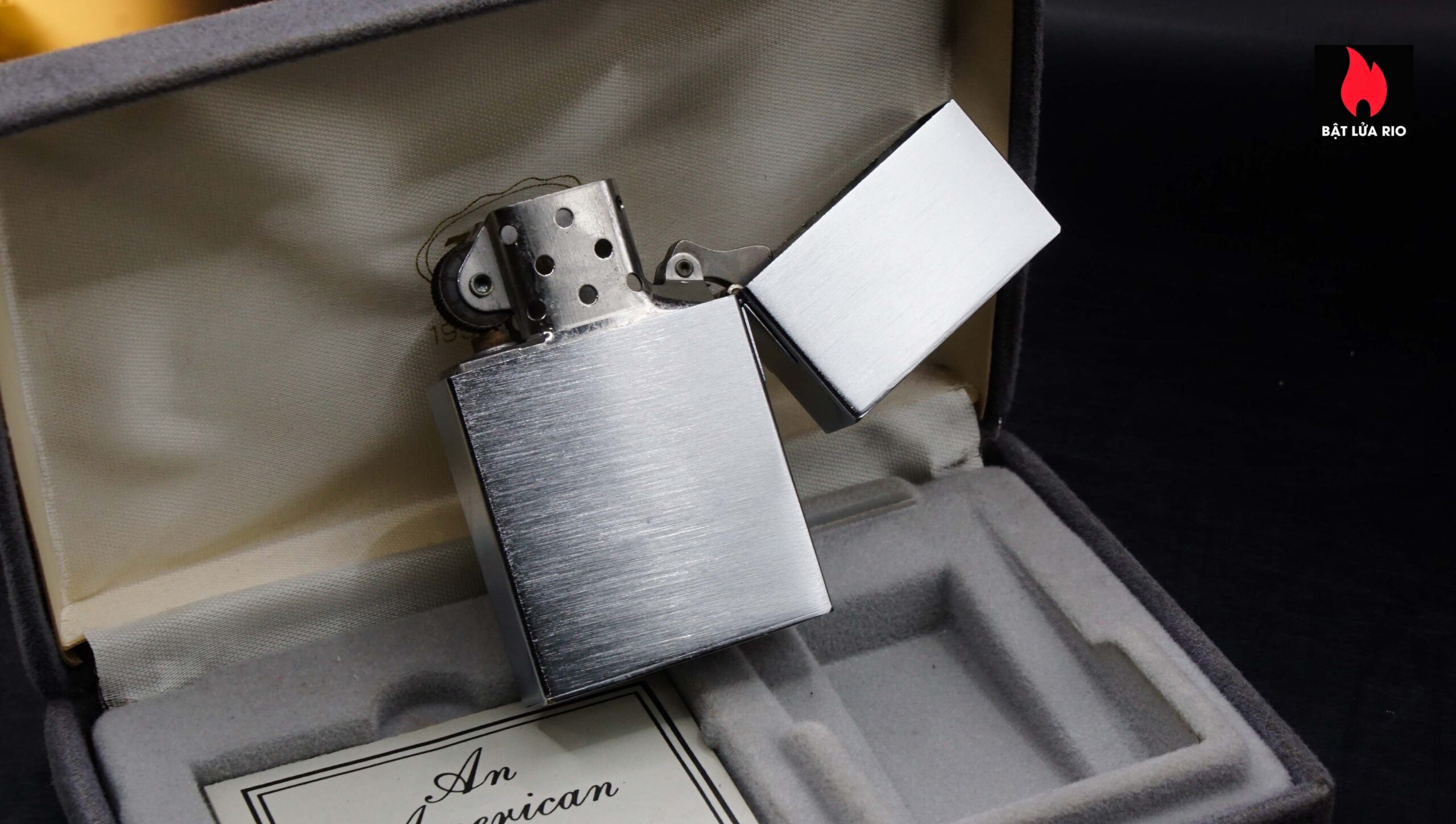 Zippo 1989 – Original 1932 Replica – Pat Pending 47 Zippo 1989 – Original 1932 Replica – Pat Pending 4