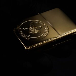 Zippo 2002 – Gold Plate – United States Marshals Service 34 Zippo 2002 – Gold Plate – United States Marshals Service 11