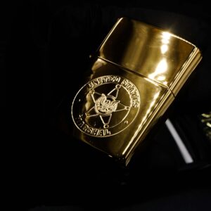Zippo 2002 – Gold Plate – United States Marshals Service 29 Zippo 2002 – Gold Plate – United States Marshals Service 16