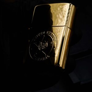 Zippo 2002 – Gold Plate – United States Marshals Service 27 Zippo 2002 – Gold Plate – United States Marshals Service 18