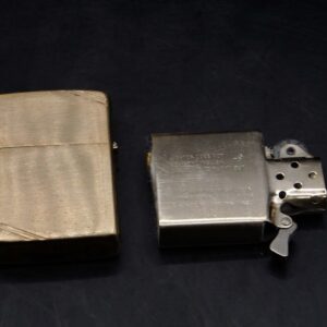 Zippo Chu Niên 1932-1982 – Commemorative 1932-1982 50th Anniversary – Congratulations Zippo! on your 50th Anniversary 16