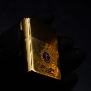 Zippo Chu Niên 1932-1984 – Đồng Nguyên Khối – HMCS Huron 37 Zippo Chu Niên 1932-1984 – Đồng Nguyên Khối – HMCS Huron 18