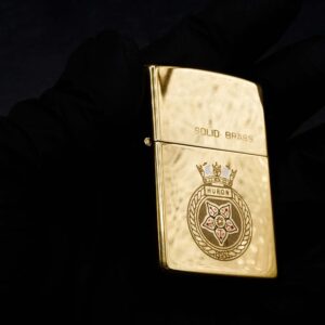 Zippo Chu Niên 1932-1984 – Đồng Nguyên Khối – HMCS Huron 32 Zippo Chu Niên 1932-1984 – Đồng Nguyên Khối – HMCS Huron 23