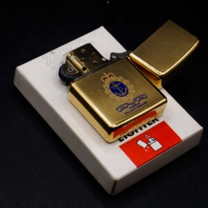 Zippo Chu Niên 1932-1984 – Đồng Nguyên Khối – HMCS Huron 48 Zippo Chu Niên 1932-1984 – Đồng Nguyên Khối – HMCS Huron 7