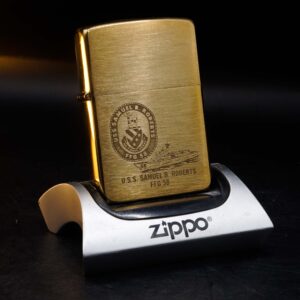 Zippo Chu Niên 1932-1986 – USS Samuel B. Roberts FFG 58