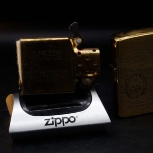 Zippo Chu Niên 1932-1986 – USS Samuel B. Roberts FFG 58 5