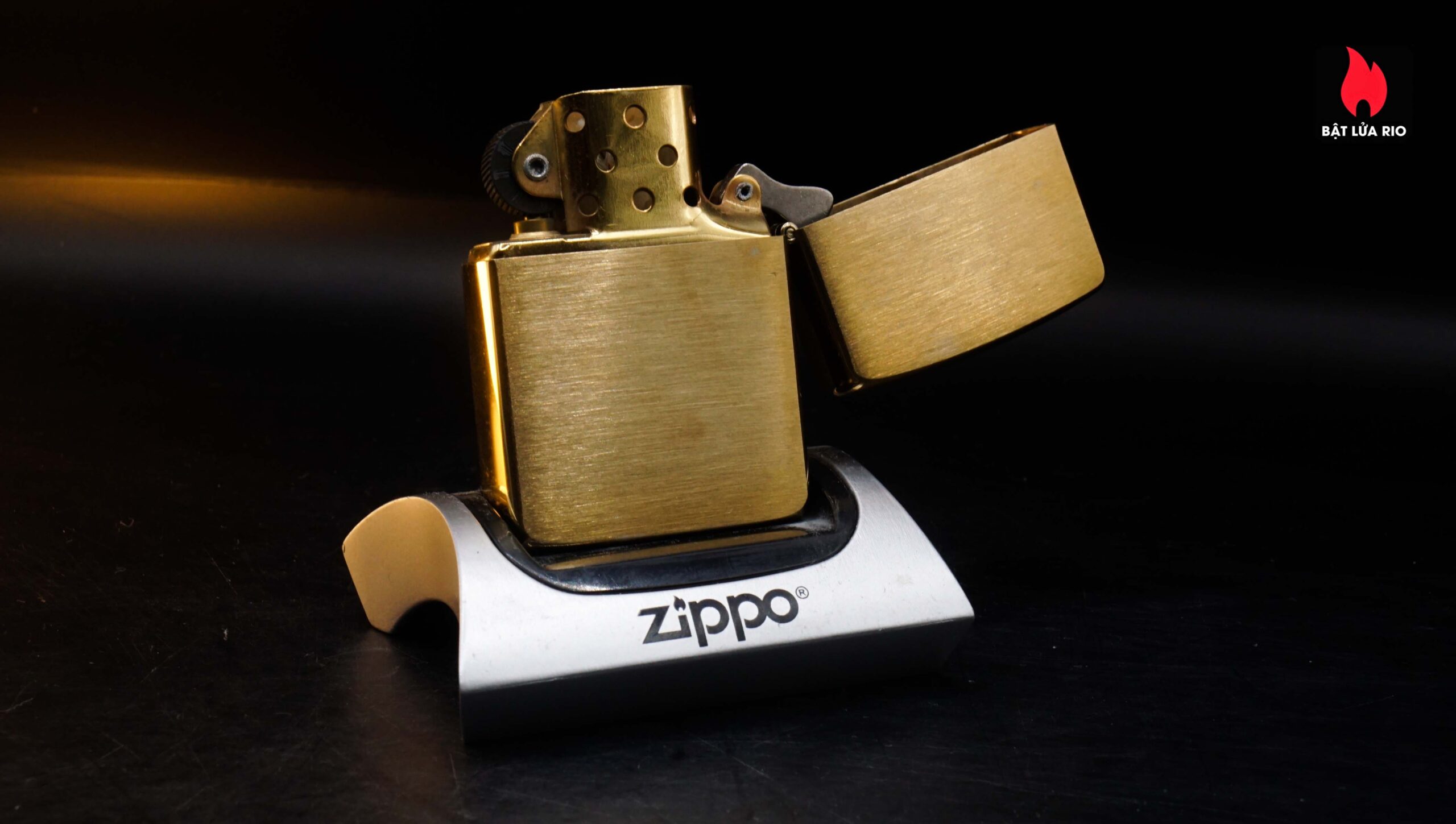 Zippo Chu Niên 1932-1986 – USS Samuel B. Roberts FFG 58 7