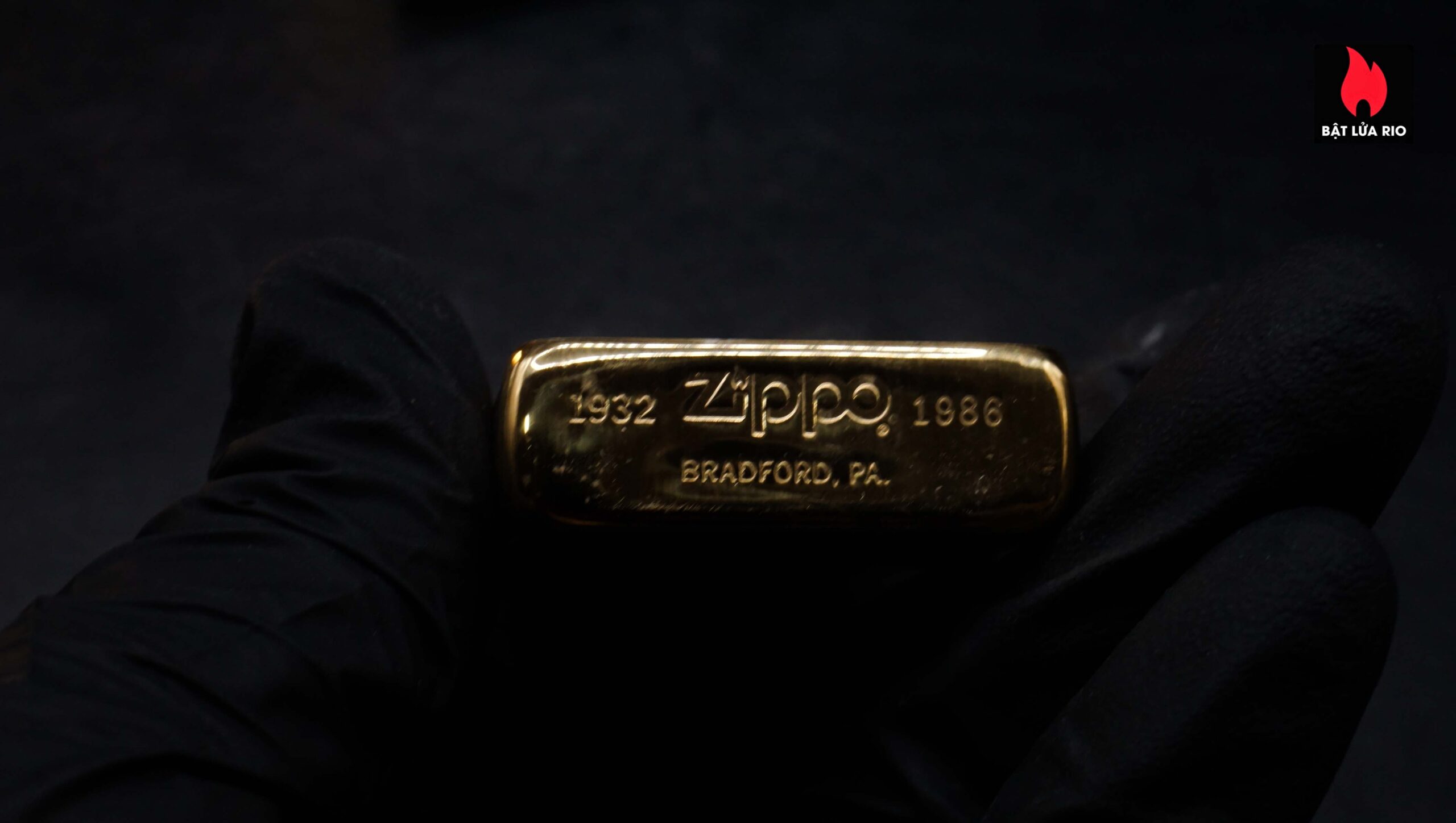 Zippo Chu Niên 1932-1986 – USS Samuel B. Roberts FFG 58 9