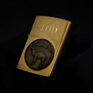 Zippo Chu Niên 1932 – 1992 – Camel Beast Medallion – Đồng Nguyên Khối – TOD 14