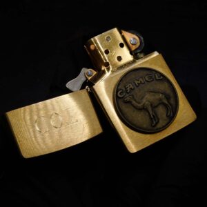 Zippo Chu Niên 1932 – 1992 – Camel Beast Medallion – Đồng Nguyên Khối – TOD 17