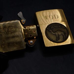 Zippo Chu Niên 1932 – 1992 – Camel Beast Medallion – Đồng Nguyên Khối – TOD 22