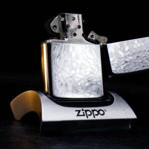 Zippo La Mã 1988 – High Polished Chrome – USS Hammerhead SSN-663 16 Zippo La Mã 1988 – High Polished Chrome – USS Hammerhead SSN-663 2
