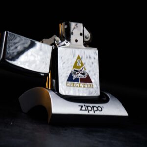 Zippo La Mã 1989 – High Polished Chrome – 2nd Armored Division - Hell on Wheels 1