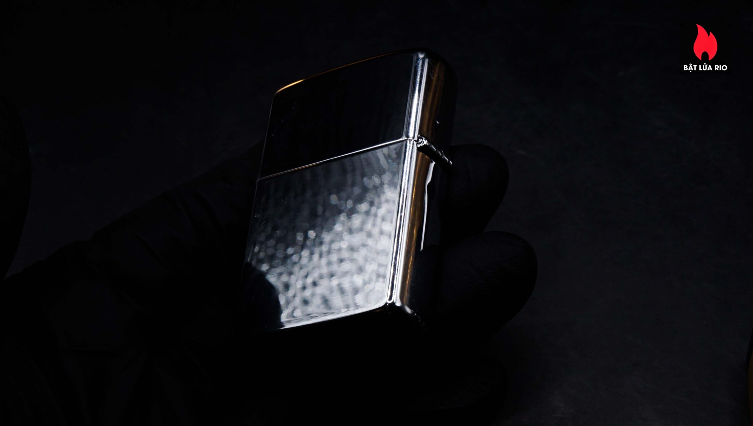 Zippo La Mã 1989 – High Polished Chrome – USS Deyo DD-989 16 Zippo La Mã 1989 – High Polished Chrome – USS Deyo DD-989 2