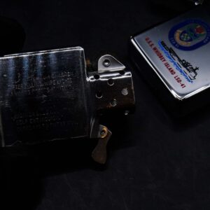 Zippo La Mã 1990 – High Polished Chrome – USS Whidbey Island LSD-41 25 Zippo La Mã 1990 – High Polished Chrome – USS Whidbey Island LSD-41 11