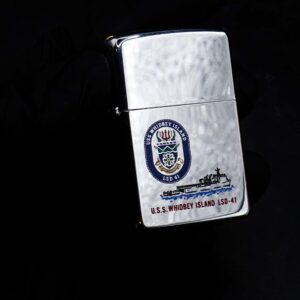 Zippo La Mã 1990 – High Polished Chrome – USS Whidbey Island LSD-41 23 Zippo La Mã 1990 – High Polished Chrome – USS Whidbey Island LSD-41 13