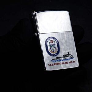 Zippo La Mã 1990 – High Polished Chrome – USS Whidbey Island LSD-41 32 Zippo La Mã 1990 – High Polished Chrome – USS Whidbey Island LSD-41 4