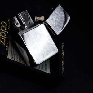 Zippo La Mã 1990 – High Polished Chrome – USS Whidbey Island LSD-41 27 Zippo La Mã 1990 – High Polished Chrome – USS Whidbey Island LSD-41 9