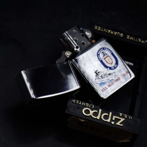 Zippo La Mã 1991 – High Polished Chrome – USS Valley Forge CG-50 23 Zippo La Mã 1991 – High Polished Chrome – USS Valley Forge CG-50 2