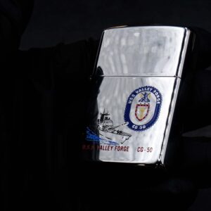 Zippo La Mã 1991 – High Polished Chrome – USS Valley Forge CG-50 16 Zippo La Mã 1991 – High Polished Chrome – USS Valley Forge CG-50 9